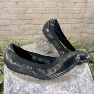 Lands End Navy Blue Round Toe Elastic Band Pull On Scrunch Flats WMS 6.5B💙VGUC